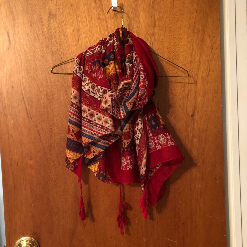 Long patterned wrap/ scarf